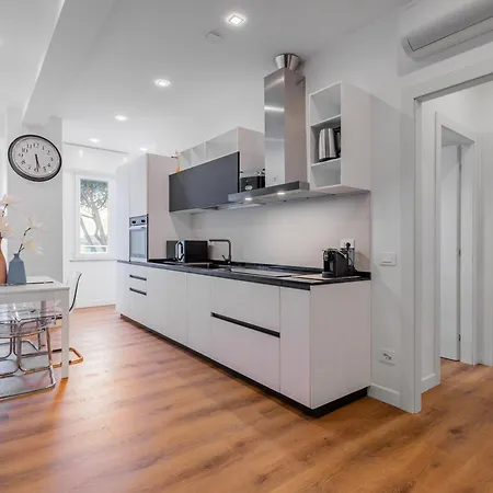 Lejlighed Delina- Luxury Metro A Rom